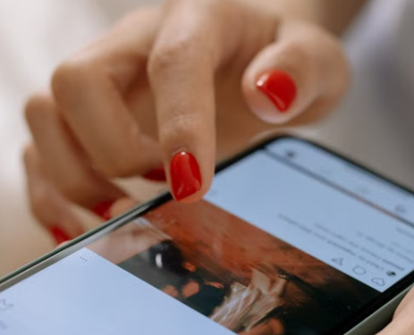 Sulit Berhenti Scrolling? Ini 7 Cara Mengurangi Media Sosial Tanpa Harus Menghilang